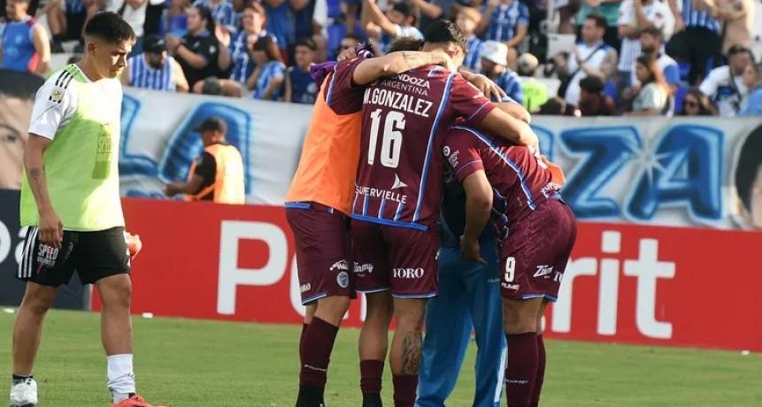 Godoy Cruz empató y consumó un descenso que sacude a toda la provincia”