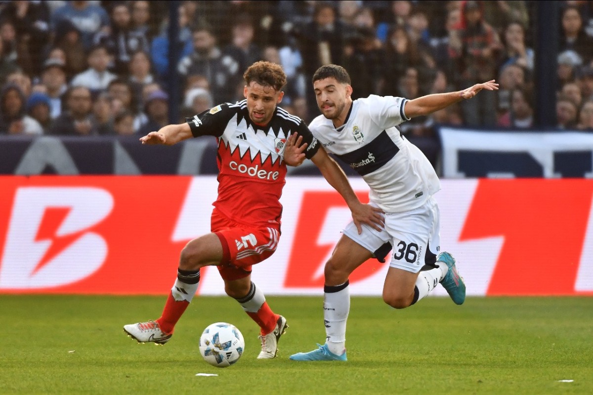 Un River Suplente Rescata un Empate en el Bosque Platense