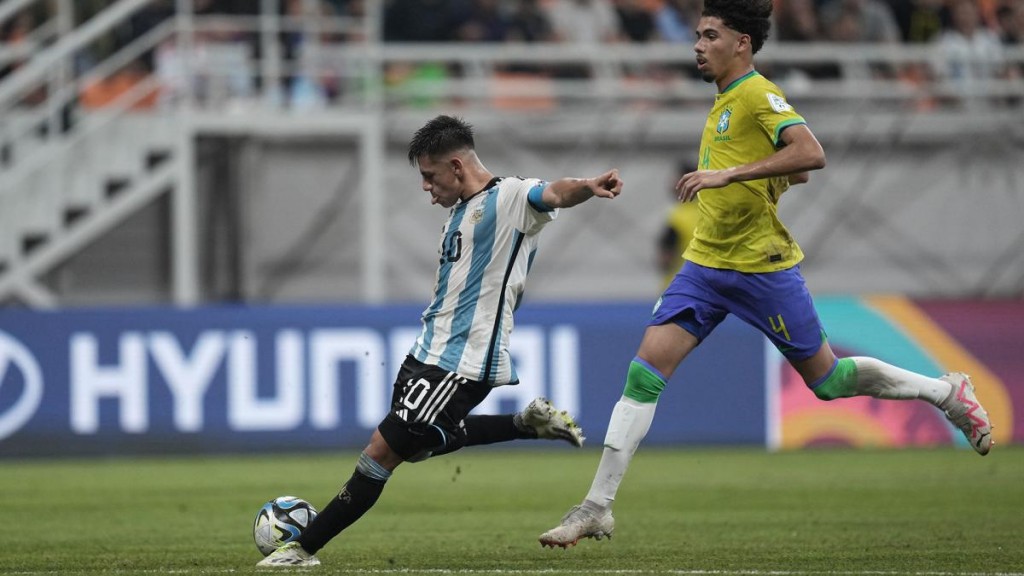 Mundial sub-17: Argentina venció a Brasil y clasificó a semifinales
