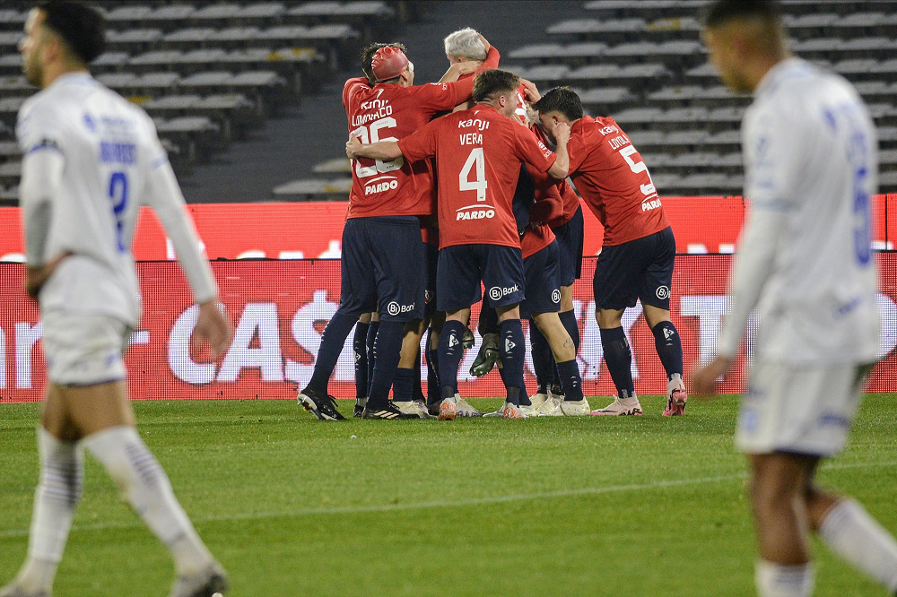 Independiente avanza a cuartos de la Copa Argentina con contundente 3-0 sobre Godoy Cruz