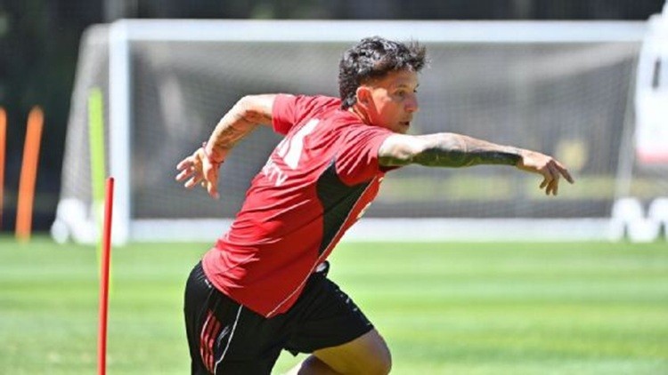 River empieza 2026 entre ilusión y alarma: refuerzos a medias, plantel incompleto y un arranque sin margen