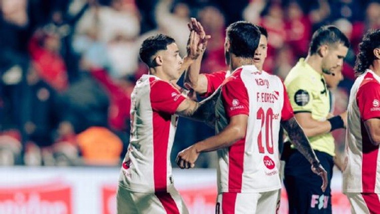 Arranque a pura reacción: Independiente revirtió el marcador y celebró su primer triunfo del 2026