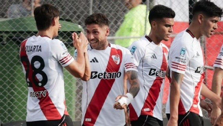 River fue más que Barracas y arrancó el Apertura con un triunfo trabajado