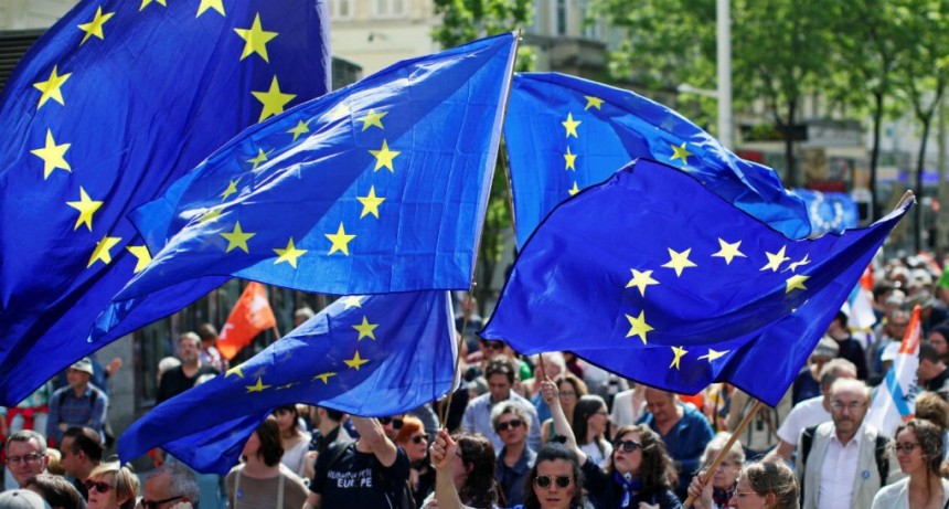 Groenlandia al borde del choque global: Europa le pone un freno a Trump y amenaza con la “bazuca comercial”