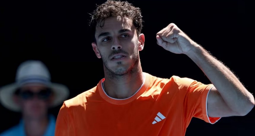 Cerúndolo desató una exhibición en Australia, arrasó sin piedad y se metió entre los 32 mejores