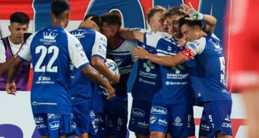 Batacazo total en la Copa Argentina: Midland dejó en shock a Argentinos y lo sacó por penales