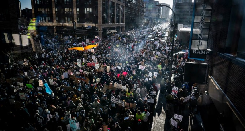 Minneapolis estalla contra Trump: paro, calles colmadas y repudio masivo a las redadas migratorias