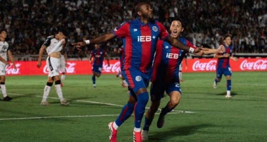 Golpe santo en Mendoza: San Lorenzo ganó sin jugar bien y respiró en el Apertura