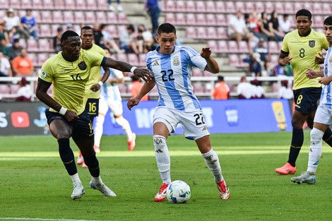 Argentina avanzó invicta al hexagonal del Sudamericano Sub-20 tras empatar con Ecuador