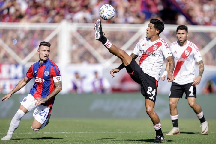 San Lorenzo y River igualaron sin goles en un duelo intenso en el Nuevo Gasómetro