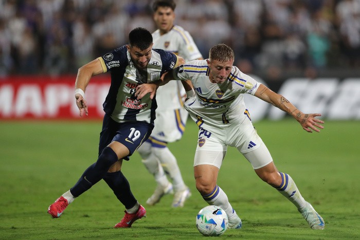 Boca se complica en la Copa: caída ante Alianza Lima y ahora todo se define en La Bombonera