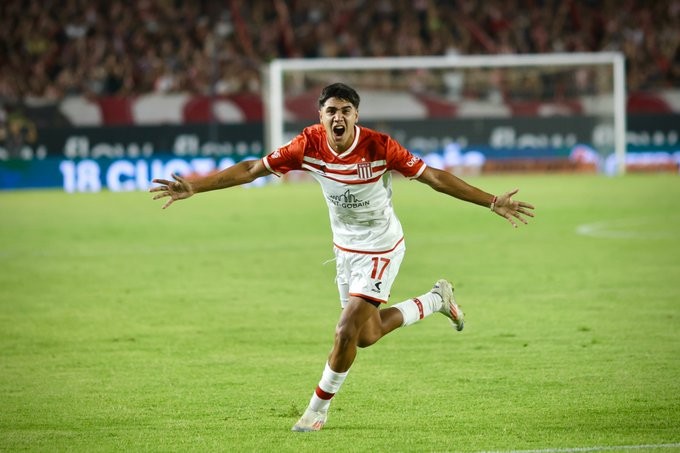 ¡Increíble remontada! Estudiantes dio vuelta un partido épico ante Central Córdoba y es líder de la Zona A