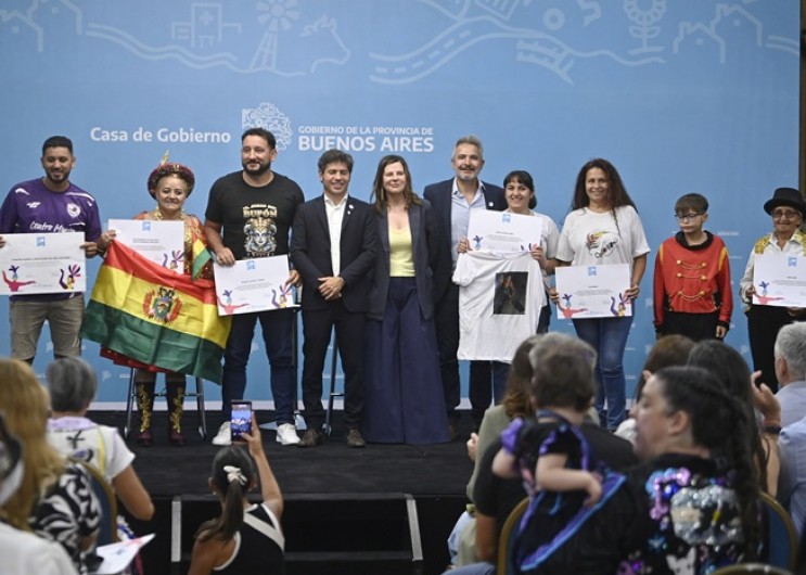 Carnaval bonaerense: la Provincia premió a 122 murgas y comparsas