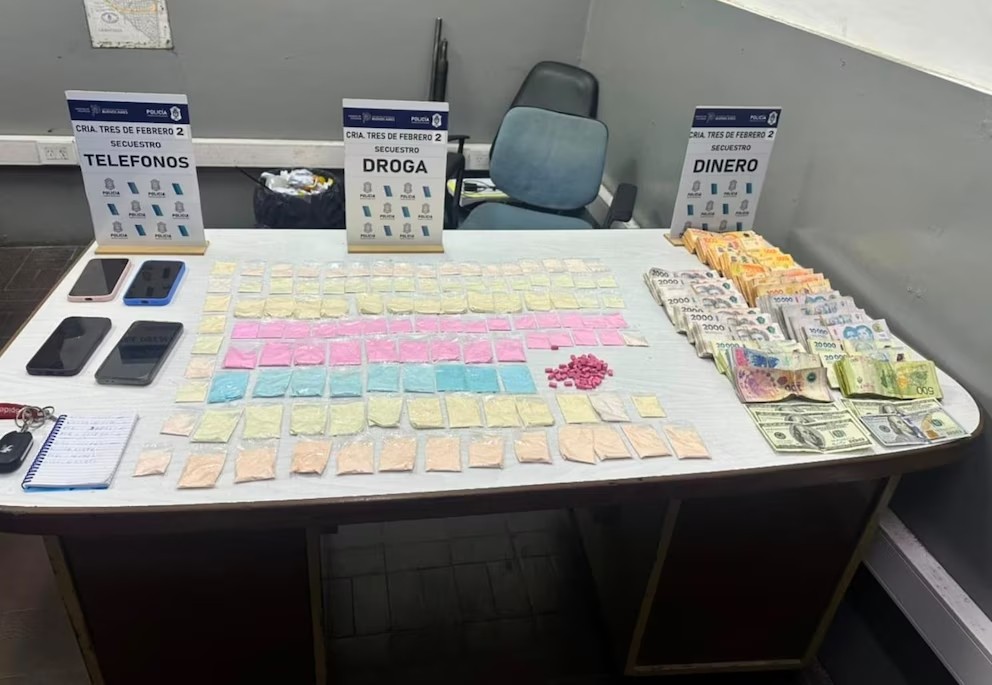 Cayeron las “Damas de Rosa”: operativo en Tres de Febrero con casi 400 gramos de Tusi y millones en efectivo