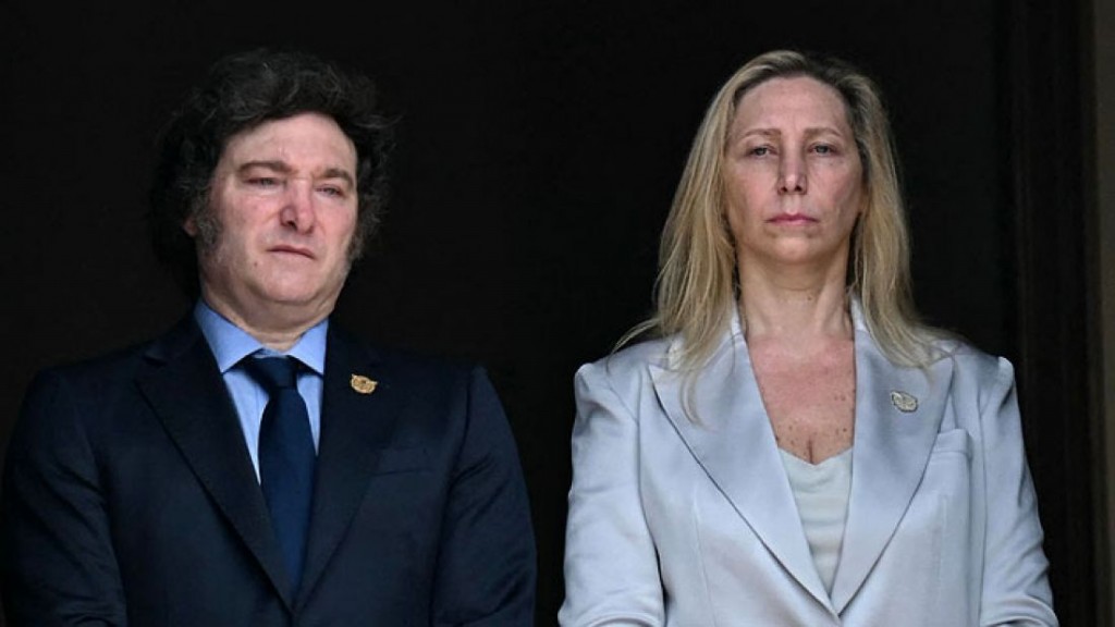 Peritaje explosivo en el caso $LIBRA: mensajes borrados y pruebas digitales cercan a Milei y Karina