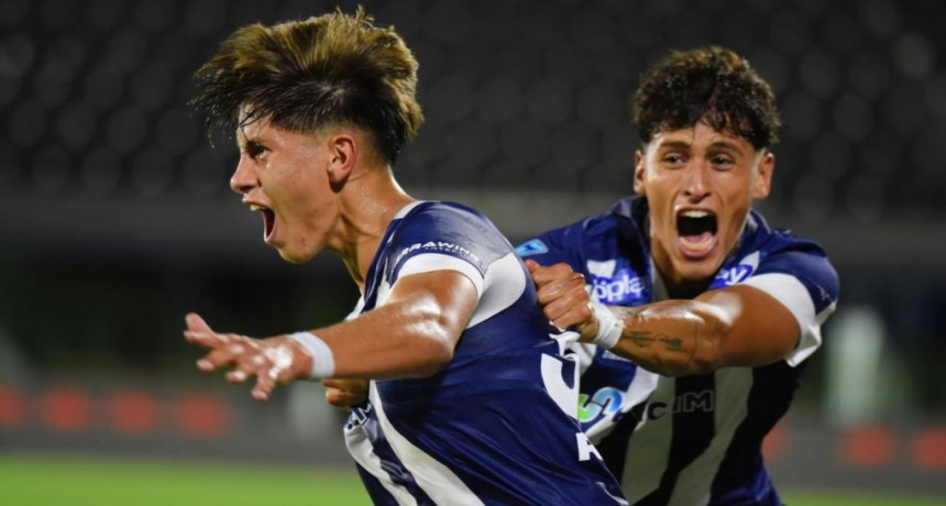 Sufrió, esperó y golpeó al final: Talleres venció a Argentino de Merlo y sigue vivo en la Copa Argentina