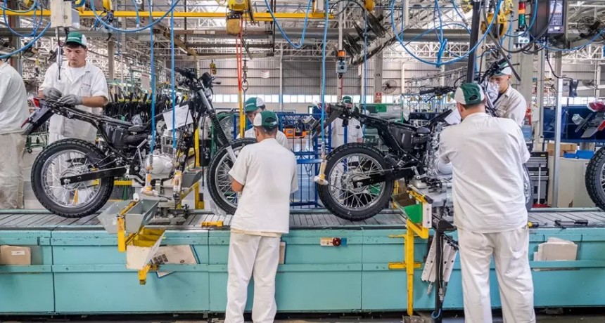 La reforma laboral al desnudo: el ajuste no distingue y golpea también a los trabajadores en actividad