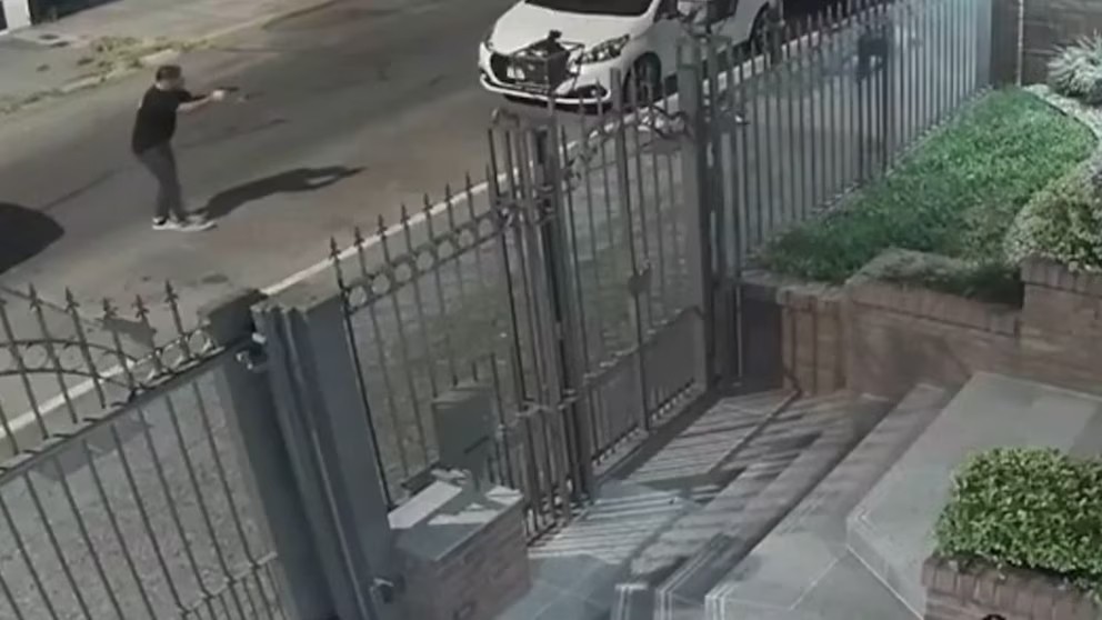 Tiroteo en Ramos Mej&iacute;a: un polic&iacute;a resisti&oacute; un robo, abati&oacute; a un delincuente y destap&oacute; un prontuario que arranca en 2004