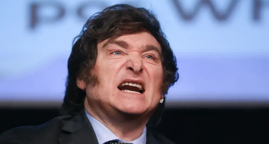 La encuesta que lo vio ganar ahora lo golpea: Milei supera el 55 por ciento de rechazo y se erosiona su núcleo duro