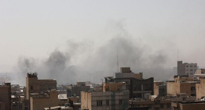 Guerra abierta: Trump y Netanyahu confirman la muerte de Jamenei tras un bombardeo masivo sobre Irán