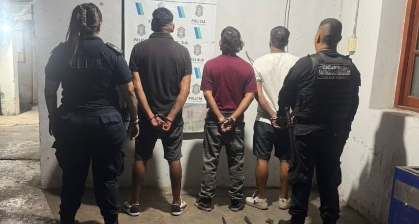 Persecuci&oacute;n de pel&iacute;cula en La Plata: escapaban en un auto robado, chocaron y terminaron detenidos