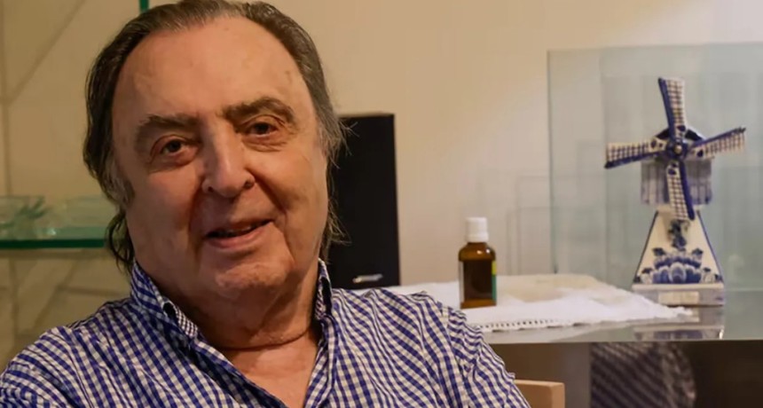 Muri&oacute; Marcelo Araujo, hist&oacute;rica voz del relato del f&uacute;tbol argentino