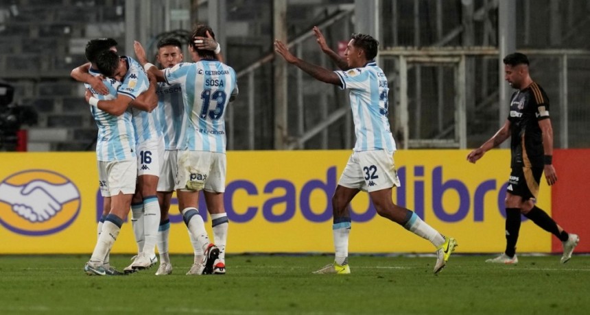 &iexcl;Salvados sobre la hora! Racing lo empat&oacute; en el final y sigue arriba en la Libertadores