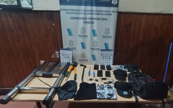 CAYERON EN PLENA FUGA: desbaratan banda de entraderas con tecnolog&iacute;a de punta en Haedo