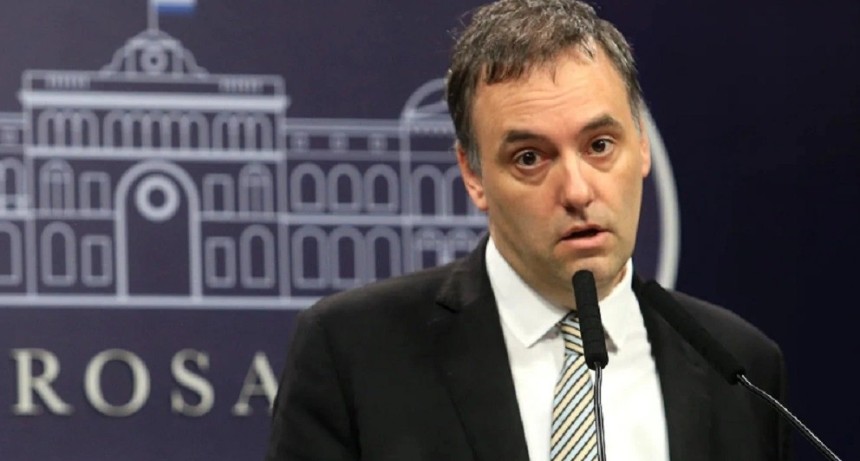 ESC&Aacute;NDALO EN LA ROSADA: investigan vuelos, propiedades y el patrimonio de Manuel Adorni