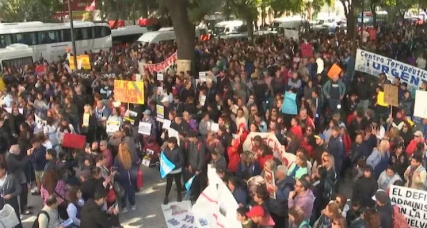 DISCAPACIDAD EN CRISIS: marchas masivas y un reclamo urgente al Gobierno para que &ldquo;cumpla con la ley&rdquo;