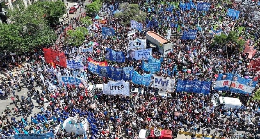 FUERTE RECLAMO SINDICAL: la CGT marcha a Plaza de Mayo con reclamos salariales y homenaje al papa Francisco