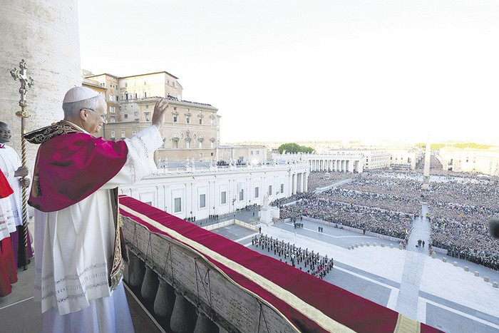 ¡León XIV al Rescate! El Nuevo Papa Promete Revolucionar la Iglesia con el Legado de Francisco