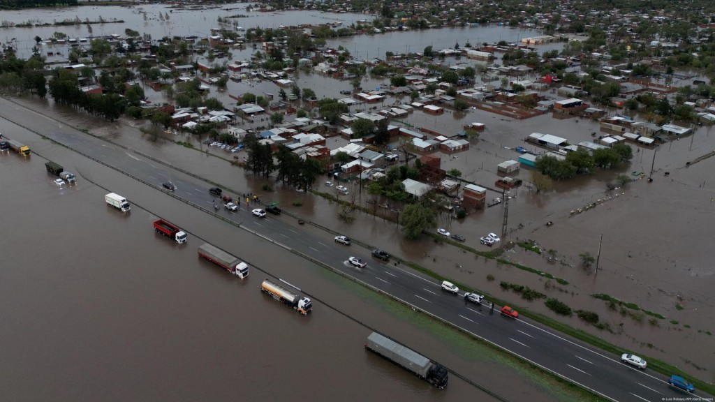 Más de 2.500 Personas Evacuadas por el Temporal Más Fuerte del Año