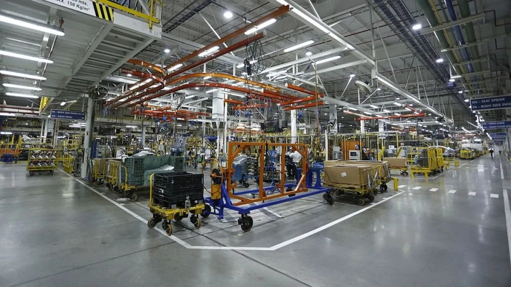 LA DESTRUCCI&Oacute;N DE LA INDUSTRIA: Argentina se desploma mientras el mundo vuelve a producir