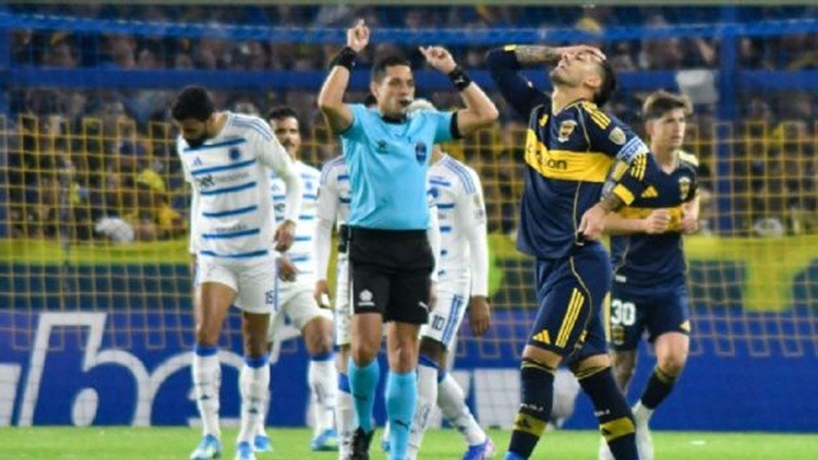 GOLPE Y PREOCUPACI&Oacute;N EN LA BOMBONERA: Boca dej&oacute; escapar una chance de oro y ahora se juega todo en una final
