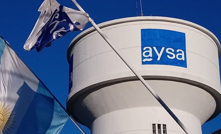DECISI&Oacute;N HIST&Oacute;RICA Y POL&Eacute;MICA: el Gobierno avanza con la privatizaci&oacute;n de AySA y habilit&oacute; la venta del 90% de sus acciones
