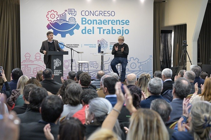 DURO ATAQUE DE KICILLOF A MILEI: &ldquo;El verdadero riesgo para la Argentina es que contin&uacute;e este modelo&rdquo;