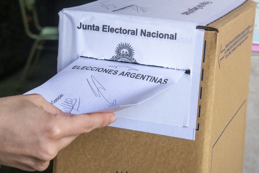 SE DEFINE UNA JUGADA CLAVE: los gobernadores eval&uacute;an un &ldquo;superdomingo&rdquo; electoral que podr&iacute;a cambiar el mapa pol&iacute;tico de 2027