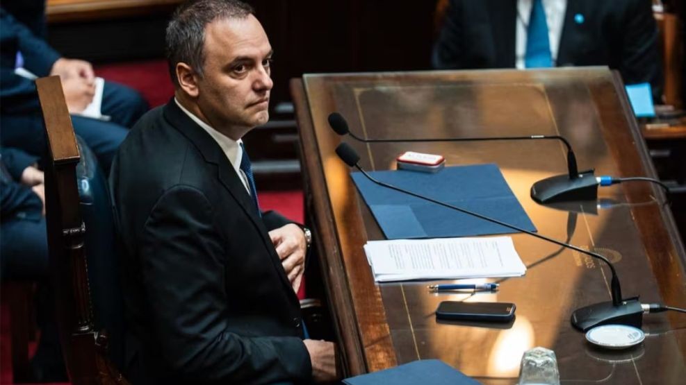 &iexcl;ALERTA EN LA CASA ROSADA! Adorni gana tiempo, pero la oposici&oacute;n asegura tener los votos para censurarlo
