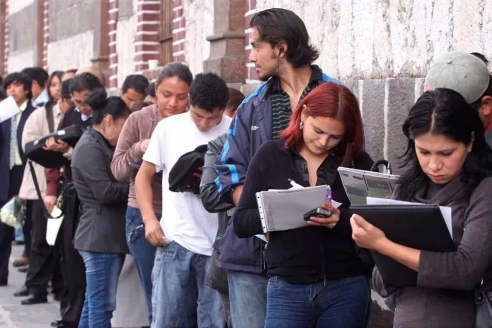 ALERTA POR EL EMPLEO: la desocupaci&oacute;n volvi&oacute; a crecer y ya afecta a cerca de 1,7 millones de argentinos
