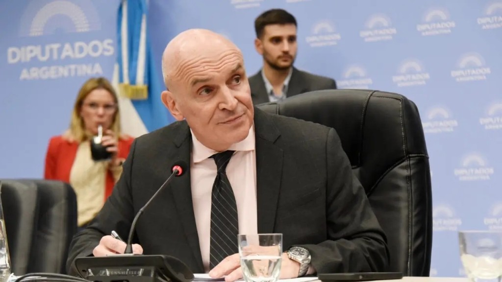 D&Oacute;LARES, CONTRATOS Y MANIOBRAS BAJO SOSPECHA: Espert deber&aacute; explicar ante la Justicia los fondos vinculados a Fred Machado