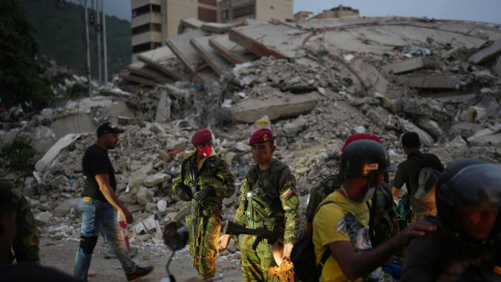 HORAS CR&Iacute;TICAS EN VENEZUELA: los terremotos ya dejaron 1.450 muertos y miles de desaparecidos