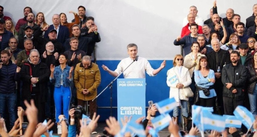 MASIVA MOVILIZACI&Oacute;N POR CRISTINA: el kirchnerismo volvi&oacute; a pedir su candidatura y desafi&oacute; al escenario pol&iacute;tico