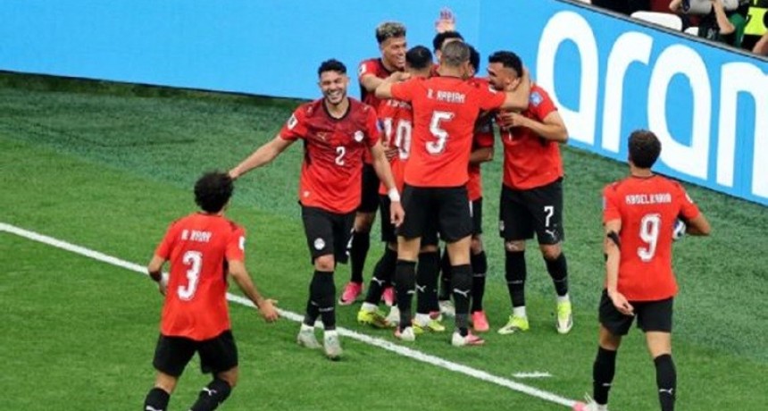 REMONTADA CLAVE Y GOLPE DE AUTORIDAD: Egipto venci&oacute; a Nueva Zelanda y qued&oacute; a un paso de los 16avos del Mundial 2026