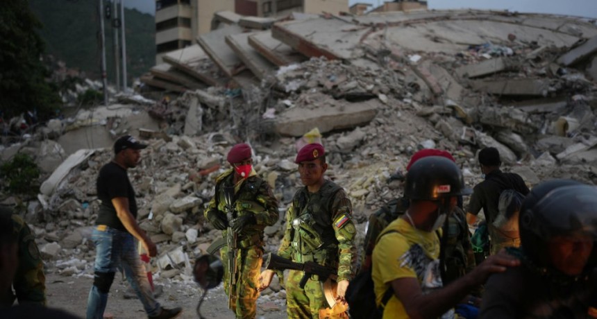 HORAS CR&Iacute;TICAS EN VENEZUELA: los terremotos ya dejaron 1.450 muertos y miles de desaparecidos