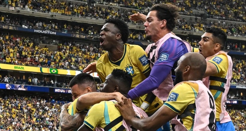 SUSTO Y DESAHOGO PARA BRASIL: reaccion&oacute; a tiempo, elimin&oacute; a Jap&oacute;n y avanz&oacute; en el Mundial*
