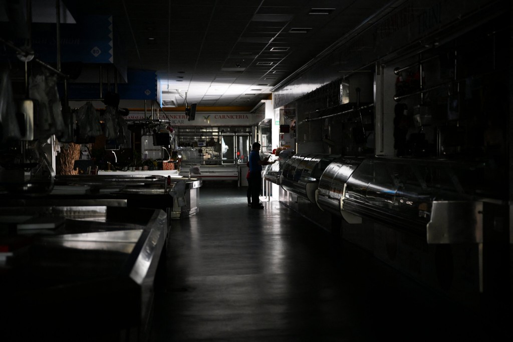Ola polar y caos energético: casi 12.000 hogares del AMBA se quedaron sin luz por el frío extremo
