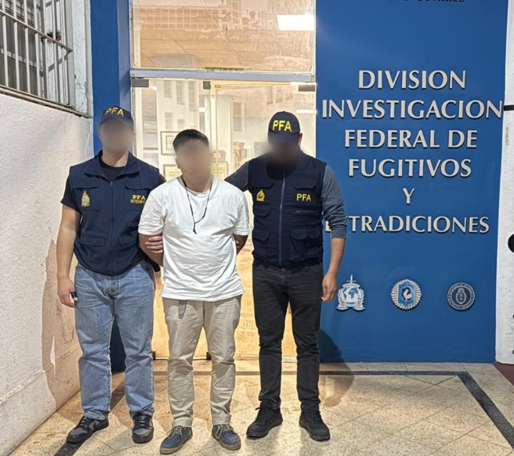 Cayó el “rey de los relojes”: lo atraparon en Moreno cuando salía del cumpleaños de su hija