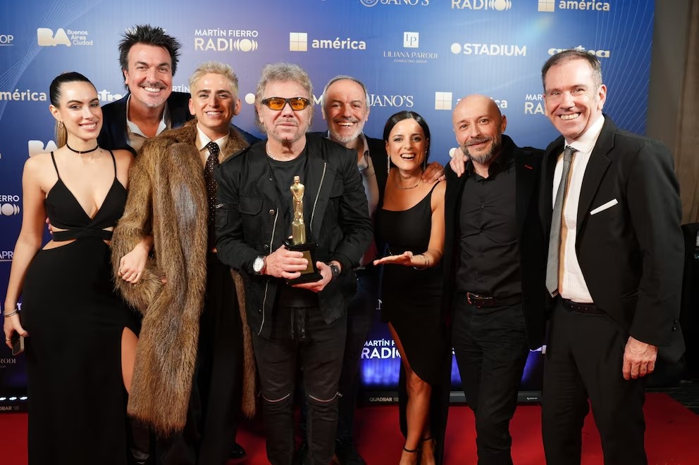 Escándalo, glamour y emoción: una gala de Martín Fierro con estrellas, homenajes y una ausencia que lo cambió todo