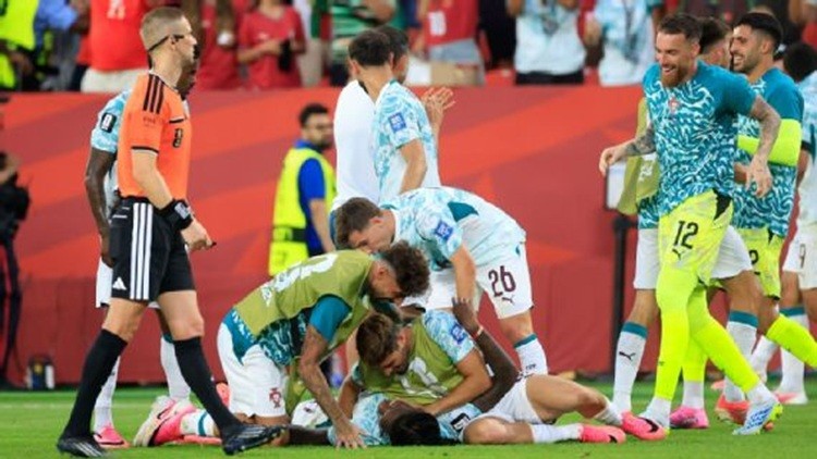 PORTUGAL SUFRI&Oacute; HASTA EL FINAL: elimin&oacute; a Croacia y tendr&aacute; un duelo caliente ante Espa&ntilde;a